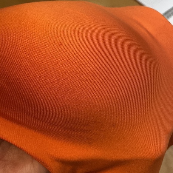 NWT Calia by Carrie Underwood Made to Move Bra, Medium Support, S, mark on L cup - Picture 7 of 9